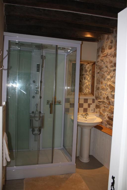 Les Picardies Lesterps Habitación foto